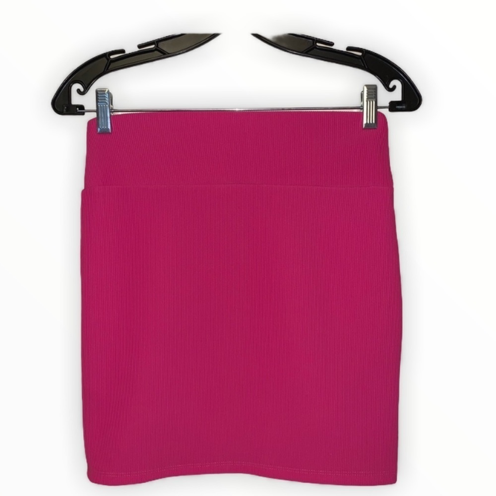 EUC Tobi Pink Ribbed Mini Pencil Skirt